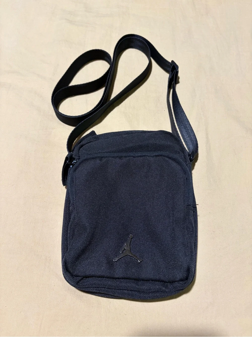 Jordan Black Small Messenger Crossbody Bag